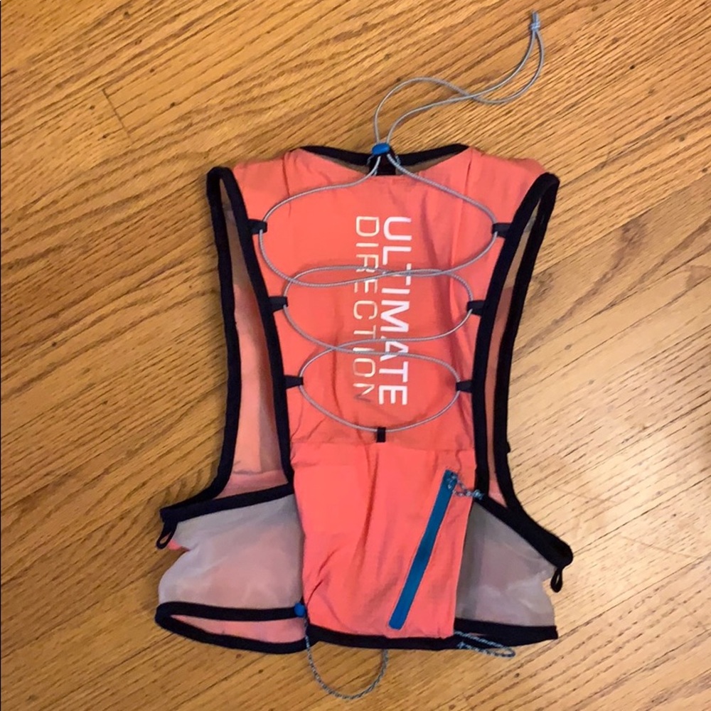Ultimate Direction Coral Race Vesta Size M/L
